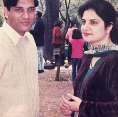 Qabar ke Katbay par likha aisa Shaer jo dil ko hila gaya